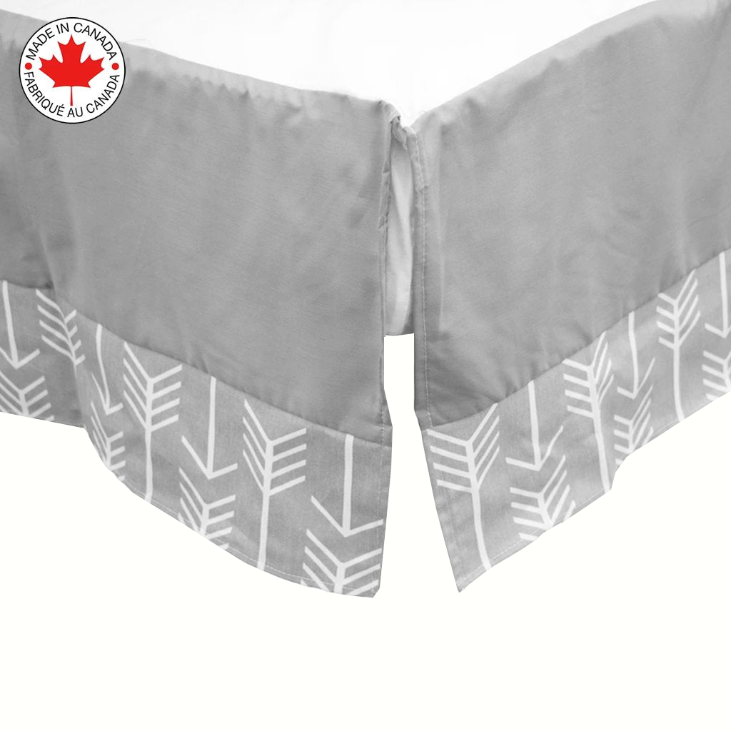 Minimalist Flying Arrows 4-piece Baby Bedding